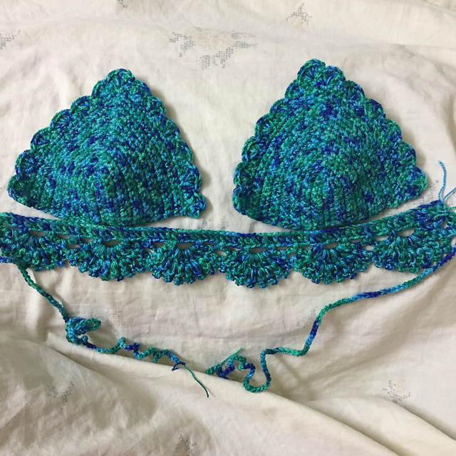 Ravelry LaexisCrochet S Yet Another Scalloped Bikini Top