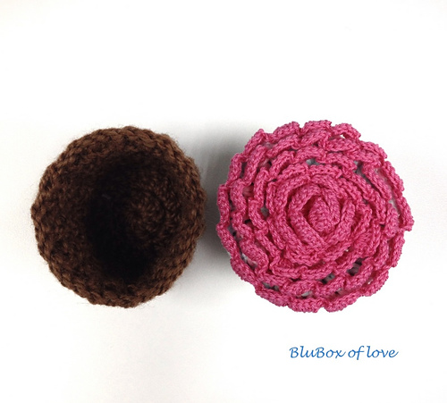 Choco Strawberry and Choco Mint Mini Cake Trinkets photo 4