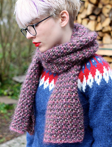 Slipped tweed stitch scarf