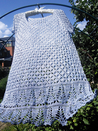 p.15 Lacy Tee