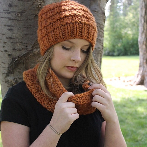 Bailey Hat & Cowl