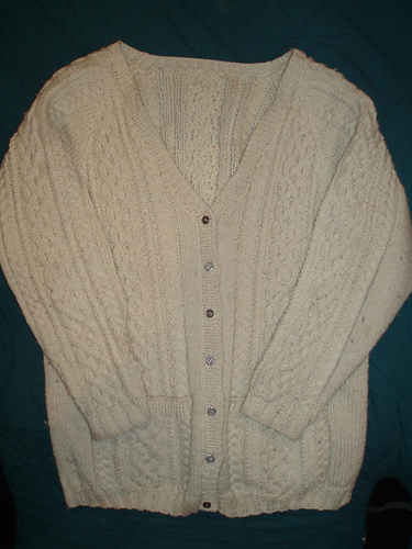 Design E - V-neck Cardigan