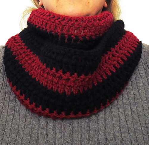 Simple & Comfy Cowl Scarf