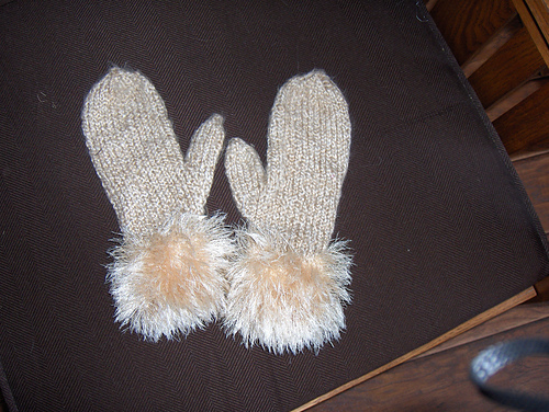 Knit Two Needle Mittens 