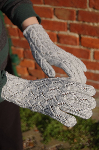 Vanalinn Gloves