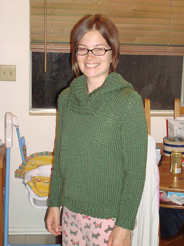 3521 Pom-Pom Hooded Pullover
