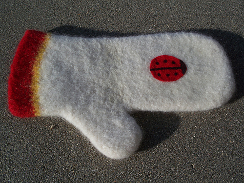 Felted Mitten - Keep your hands COOL