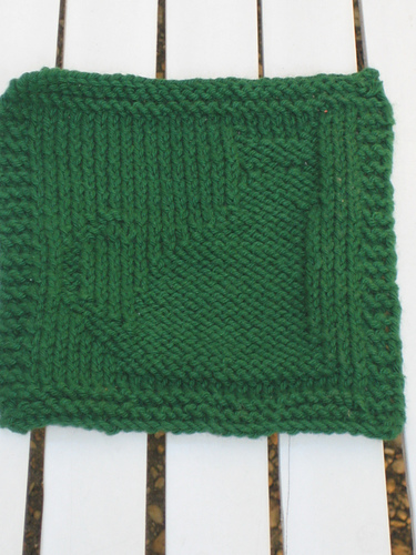 Kitten Dishcloth - October 2006 KAL