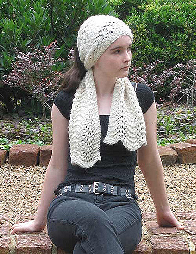 feather and fan scarf