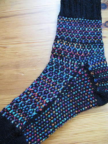 Four-Stitch Reticulated Patterns