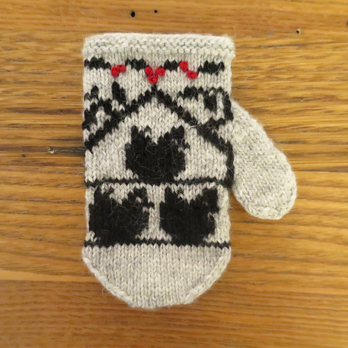 12 Days of Christmas Mitten Garland KAL photo 5