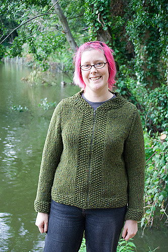 Zip-up cardigan with Moss Stitch Edging