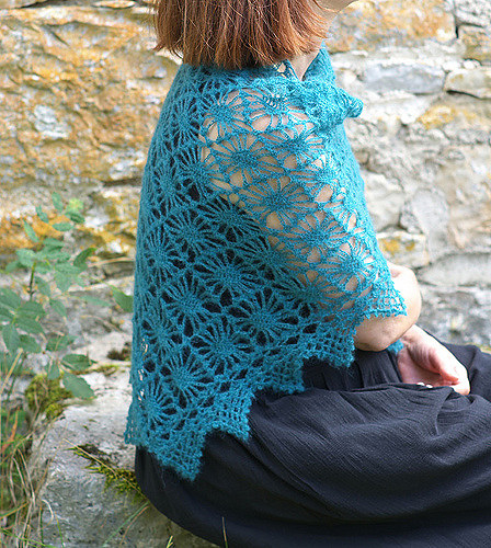 Ravelry: Falbala pattern by EclatDuSoleil