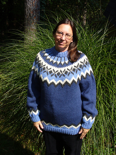 6 and 7 Pullover
