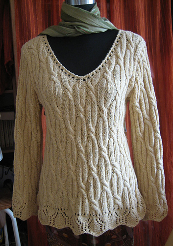 #14 Pulli mit Allover Zöpfen und Ajourbordüre