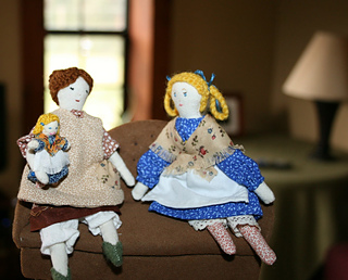 Dolly holds Mini Sari.  Instructions for making her in the notes.