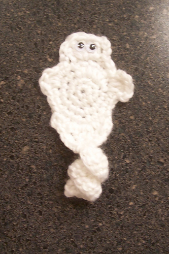 Curlique Ghost Applique
