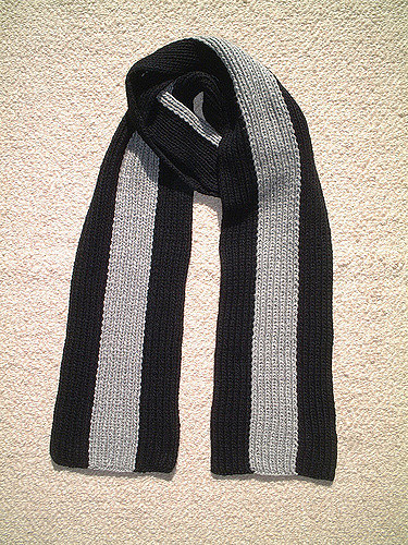 Vertical Stripe Skjerf - by55marron