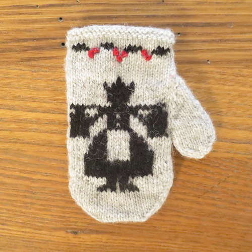 12 Days of Christmas Mitten Garland KAL photo 10