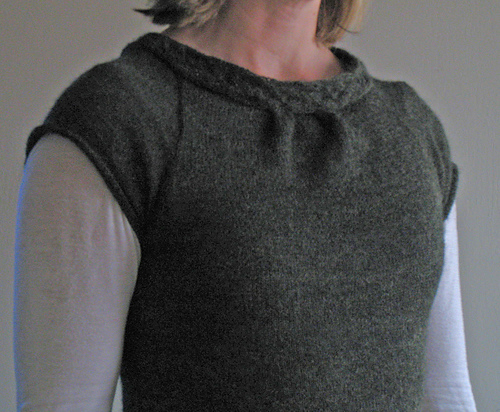 Cable Neck Raglan Top
