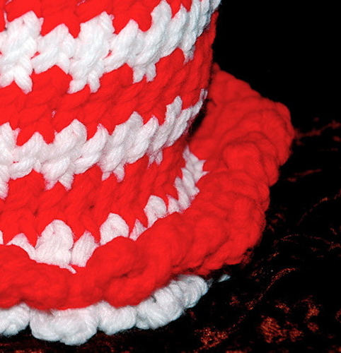 Loopy Chain Frilly bind off method