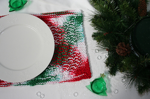 Textured Place Mat & Table Runner