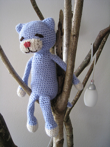 Amineko Crocheted Cat photo 4