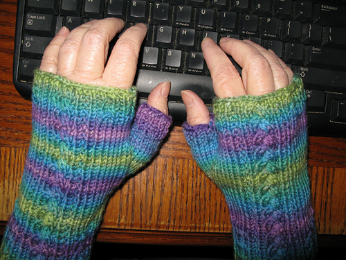 Mixed Ribs Fingerless Mitts photo 2