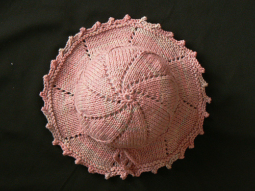 Pinwheel Sun Hat (10ply or Worsted version)
