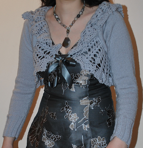 19 Bolero with crochet edging
