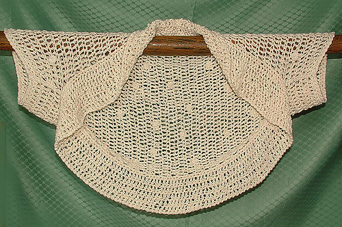 3 Step Summer Shrug