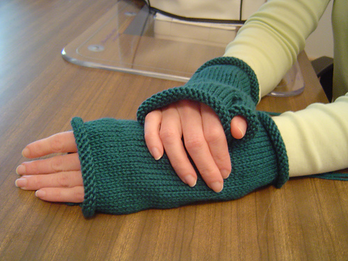 Sycamore Wrist Warmers