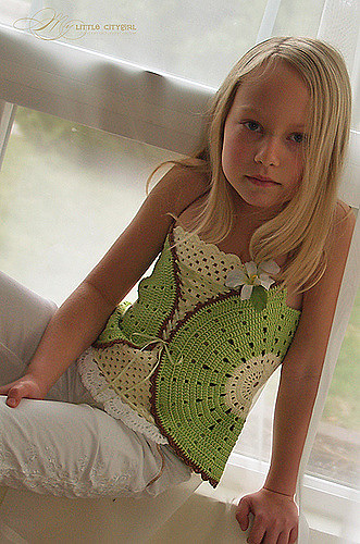 Fruity Fun 2. Kiwi Top Corset