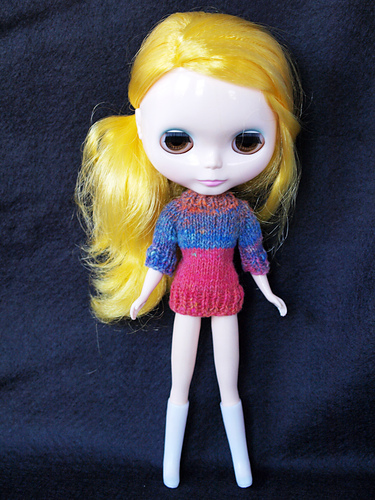 Basic Top Down Raglan Sweater for Blythe photo 8