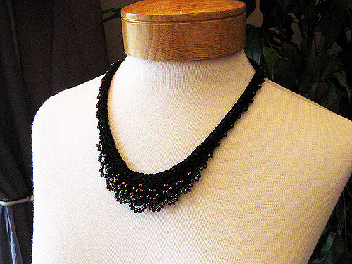 Scallop-Edge Beaded Necklace