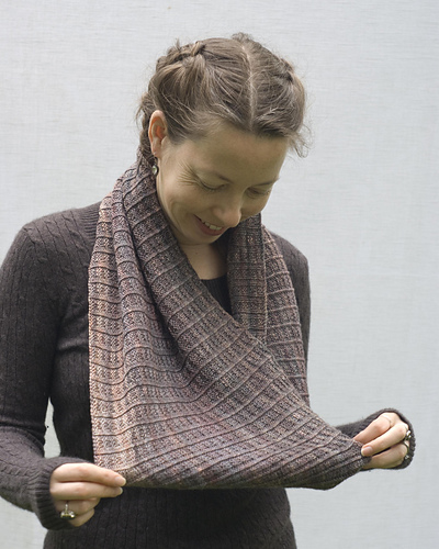 Agate Cowl