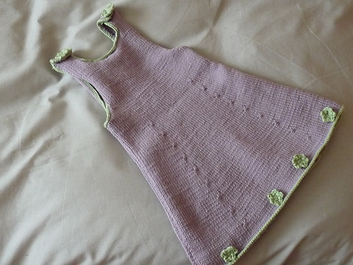 Robe à fleurs (Je m'habille en fille)