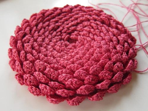 Ravelry: #7 Round Flower Seat Cushion (花の円座) pattern by Keiko