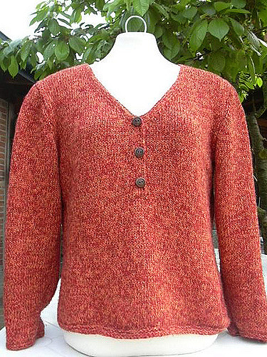 # 06 Pullover mit Knöpfen
