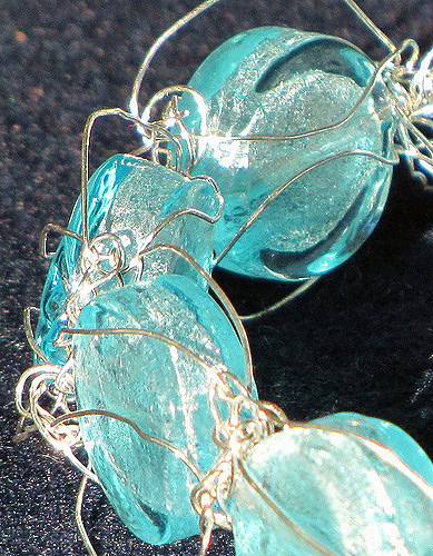 Love Knot Embracelet photo 7