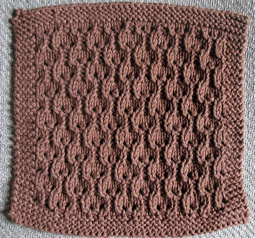 Hourglass Eyelet Dishcloth #026