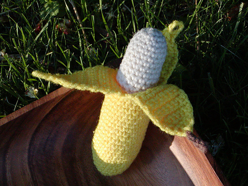 Peelable Banana Amigurumi