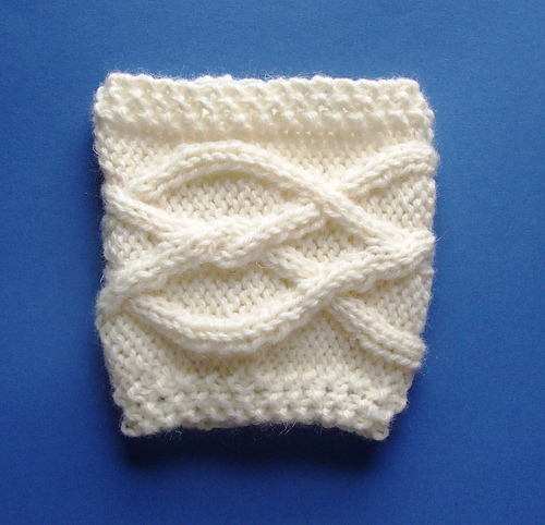 Cabled Cup Cozy