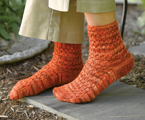 Ogee Arch Socks