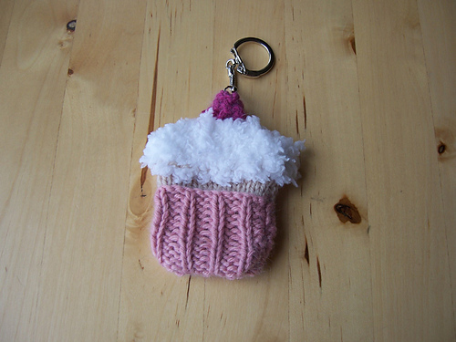 Cupcake Keyring