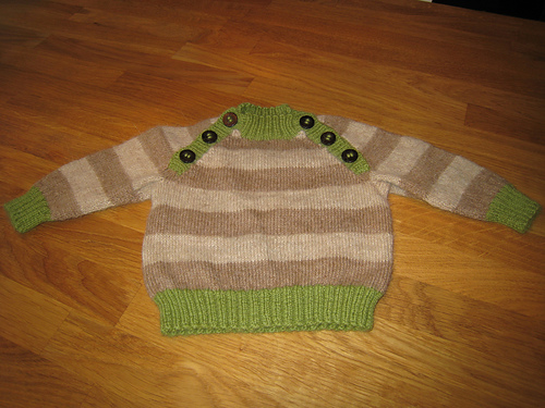 0812-5D Striped raglan sweater