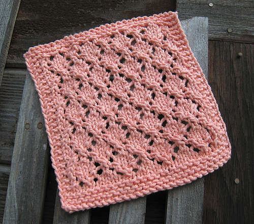 Lacy Diamonds Dishcloth