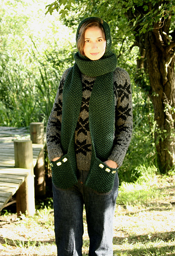 Scarf with cap / Hættetørklæde