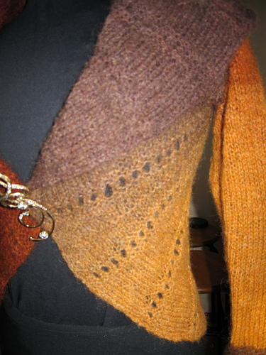 #32 Ruffled Cuff Cardi 