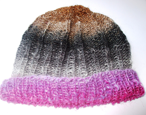 Disappearing Rib Hat